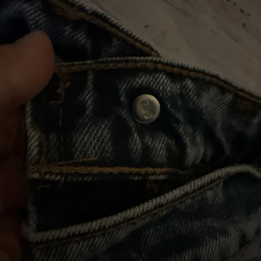Levi's 512 Women's High Waisted Slim Fit Tapered Leg Jeans‎ 5 Short USA